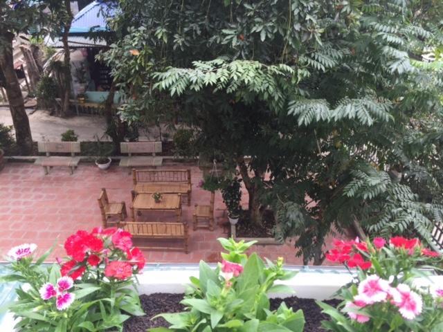 Mai Chau Mountains Hostel ภายนอก รูปภาพ