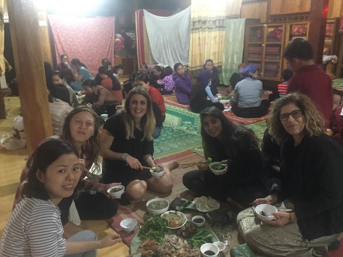 Mai Chau Mountains Hostel ภายนอก รูปภาพ